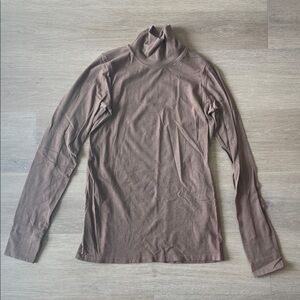 Athleta Turtle Neck in Rustic Brown